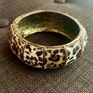 💍2/$10💎3/$12 Leopard Animal Print Bangle Bracelet